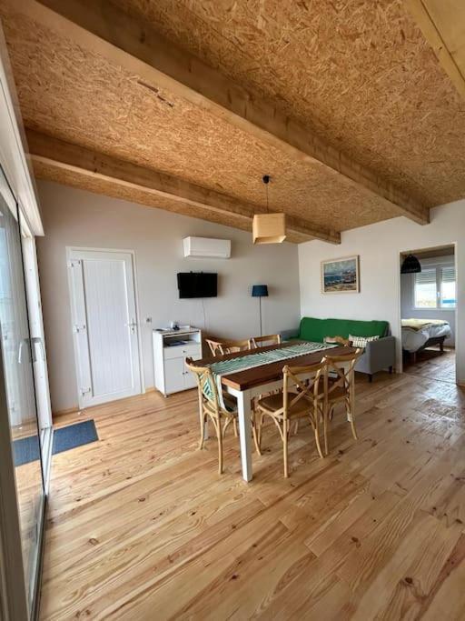 Maison Chalet 200 M De La Plage Climatisation Et Wifi Gruissan Exterior photo